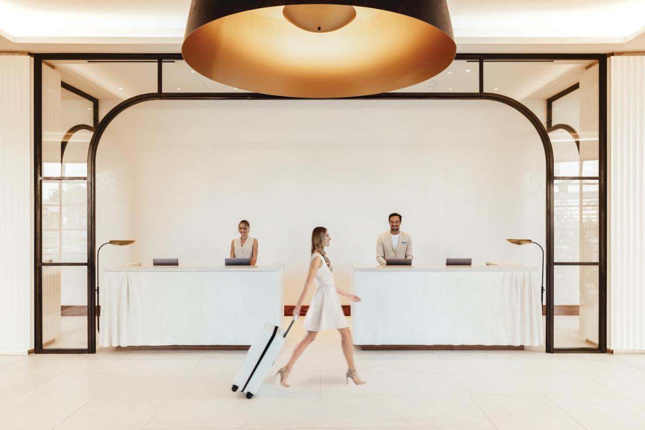 ette luxury hotel&spa Four Corners Extérieur photo The hotel's lobby
