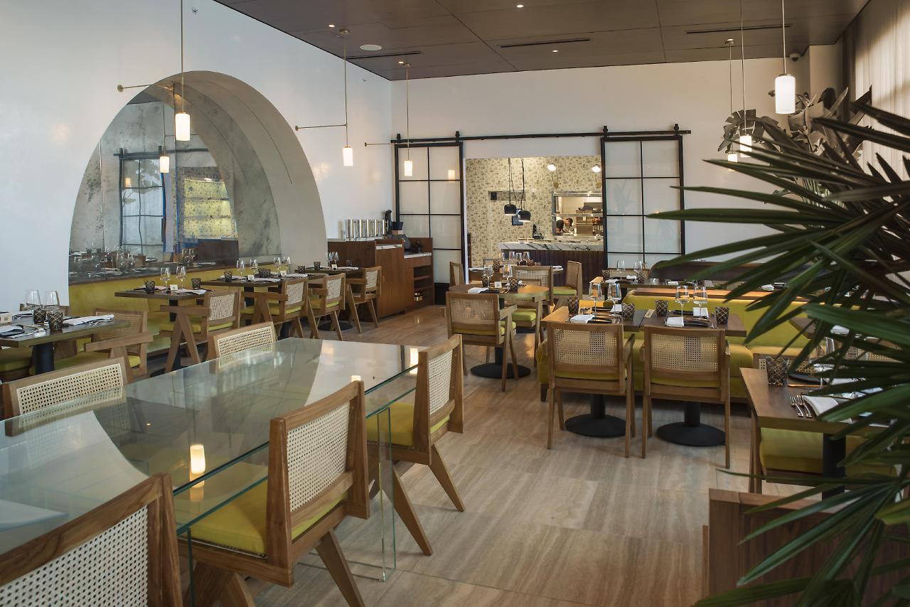 ette luxury hotel&spa Four Corners Extérieur photo Interior of the restaurant