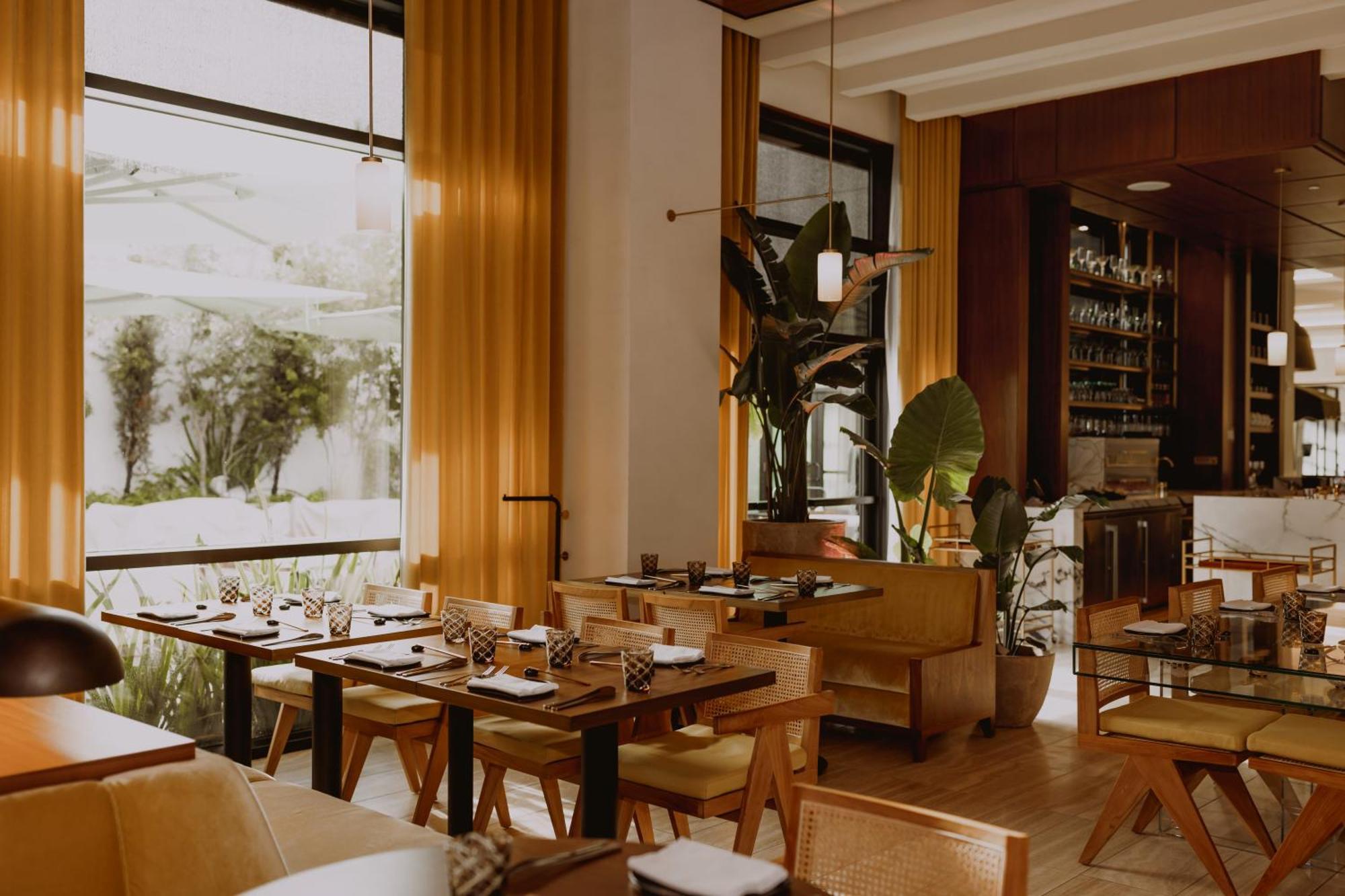 ette luxury hotel&spa Four Corners Extérieur photo Interior of the restaurant